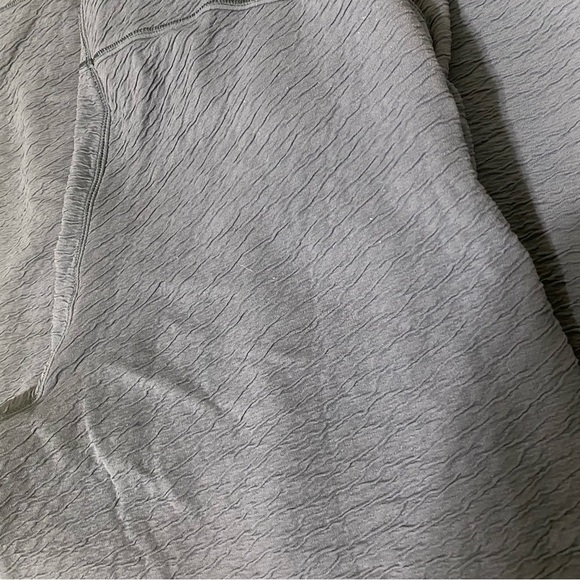 Lululemon Can You Feel The Pleat Crop Pant in Moonwalk Purple Size 4 - Picture 9 of 13